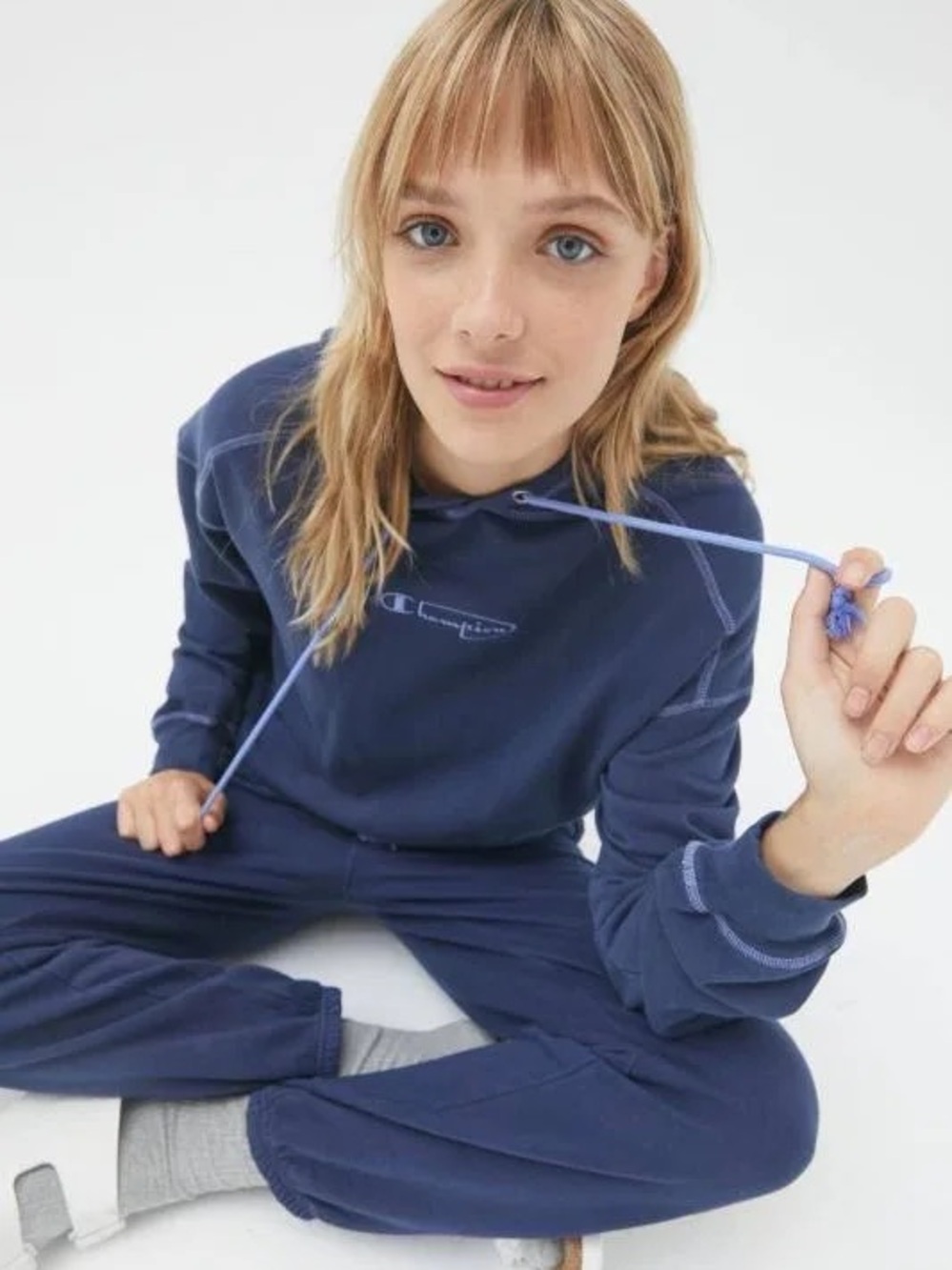 Champion X UO Exclusive Seamed Hoodie